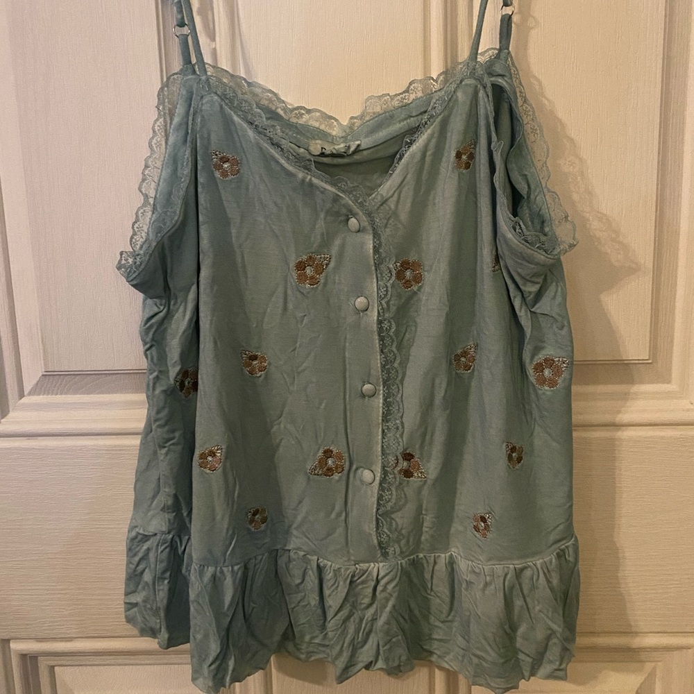 POL Emerald Peplum Tank with Embroidery